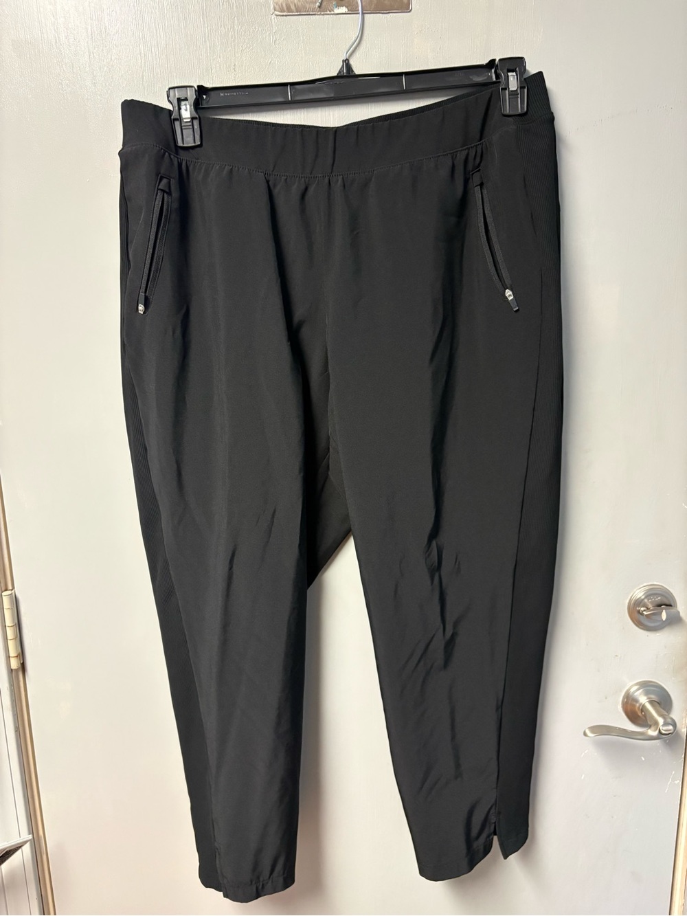 Lane Bryant Black Zip Pocket Athletic Pants Size 18/20